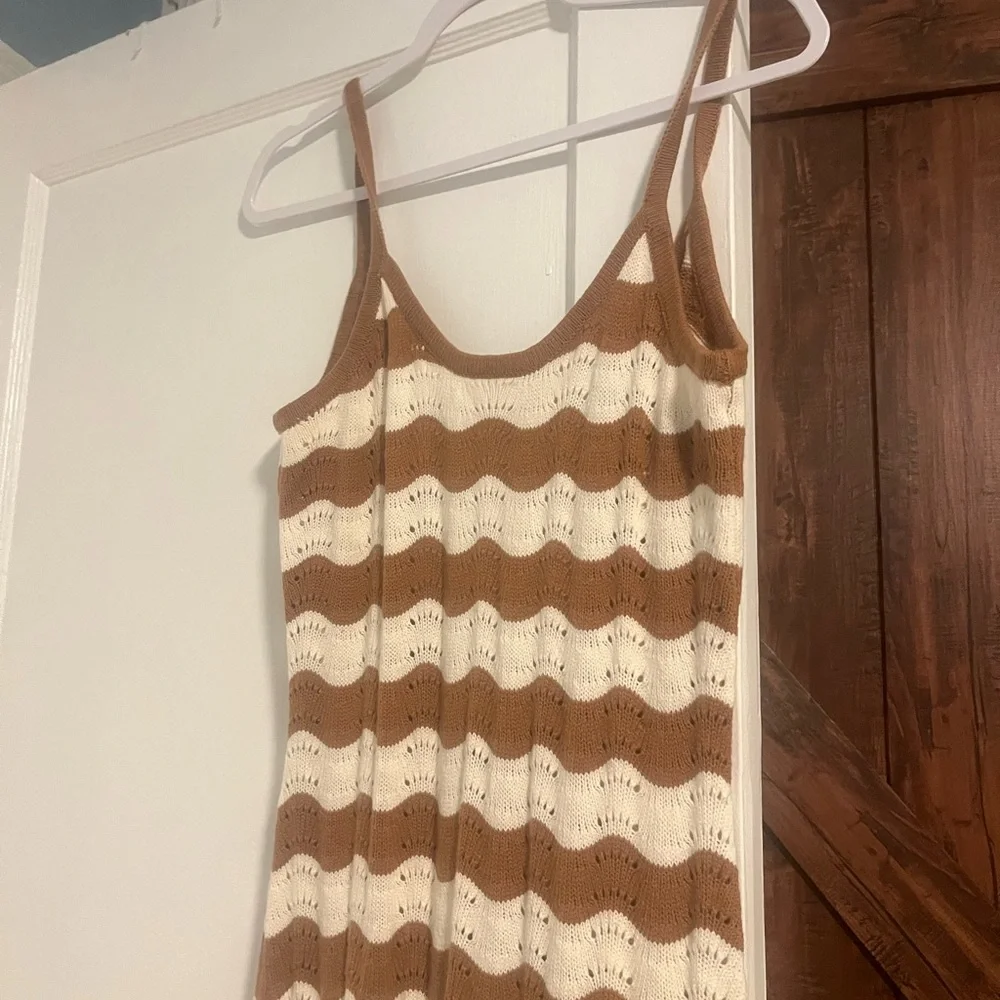 Rhythm Sunny Knit Midi Dress NWT - Picture 4 of 6